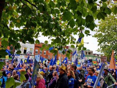 Bremain in Spain marches against Brexit in Manchester