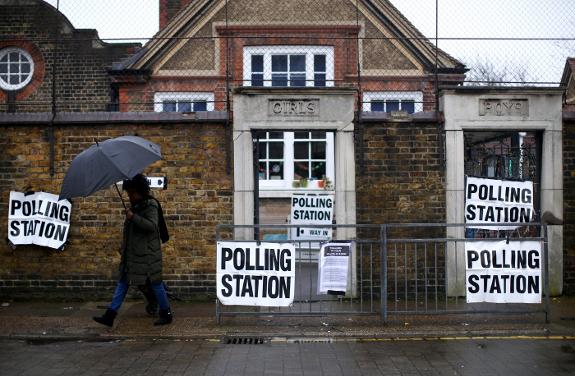 Spain keeps a close eye on the UK General Election results